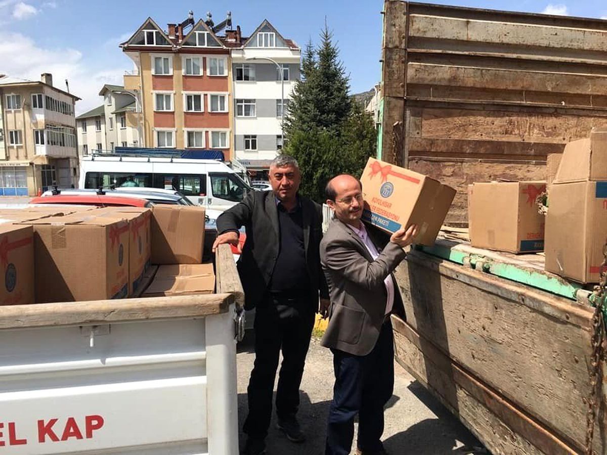 İhtiyaç Sahiplerine Kumanya Yardımı