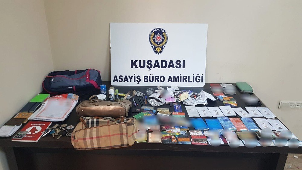 İranlı Turistin Kredi Kartını Çalan Zanlı Yakalandı