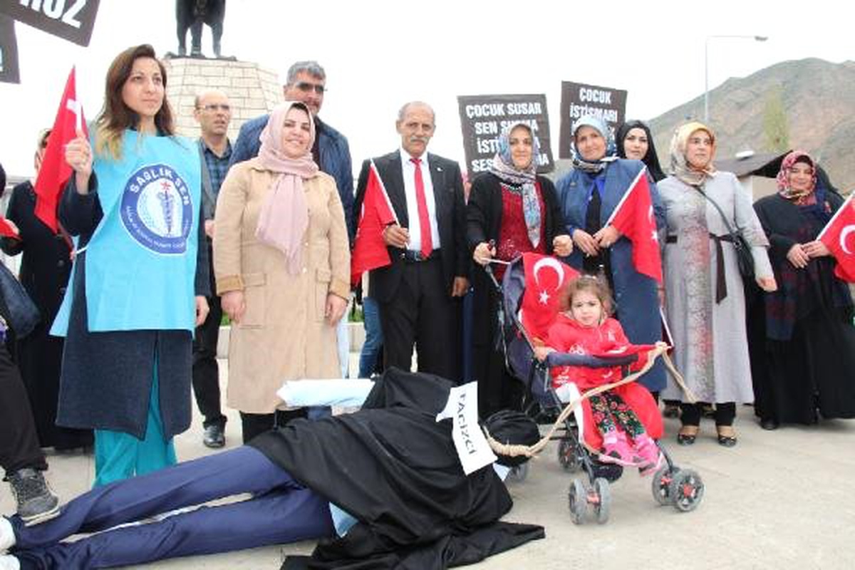 Kadınlardan, Çocuk İstismarına ve Kadına Şiddete Tepki Eylemi