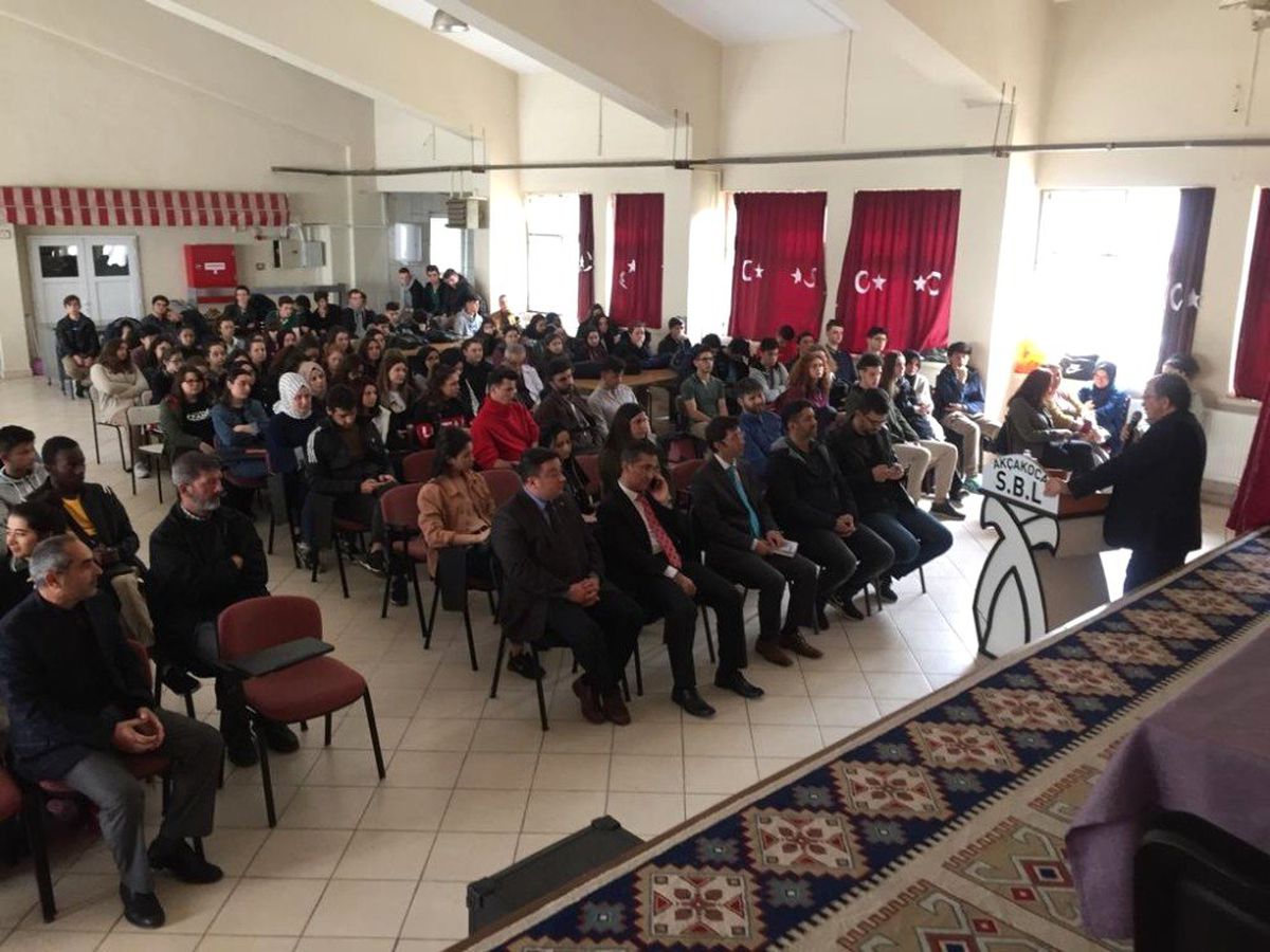 Lise ve Üniversite Öğrencileri ile Bir Araya Geldi