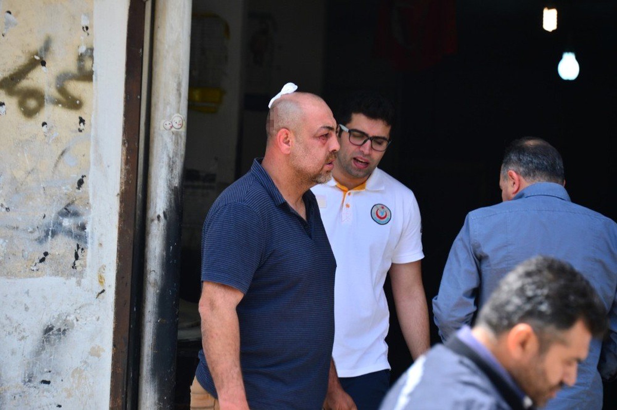 Motosikleti Ters Yönden Sürdün\' Kavgası: 4 Yaralı