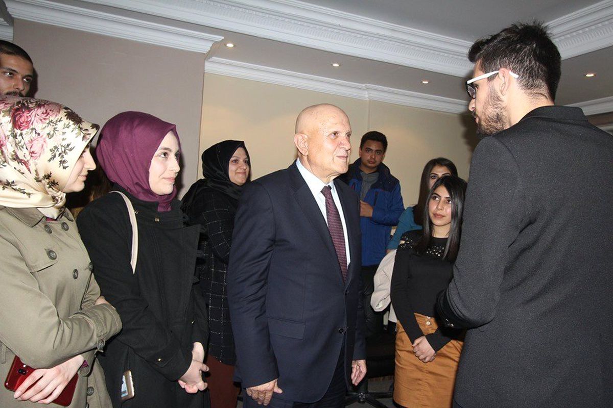 Öğrenciler Meclis Toplantısını Takip Etti