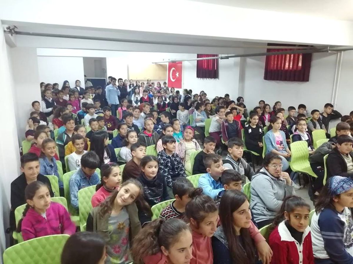 Öğrencilere Yönelik "Biyolojik Çeşitlilik" Eğitimleri Devam Ediyor