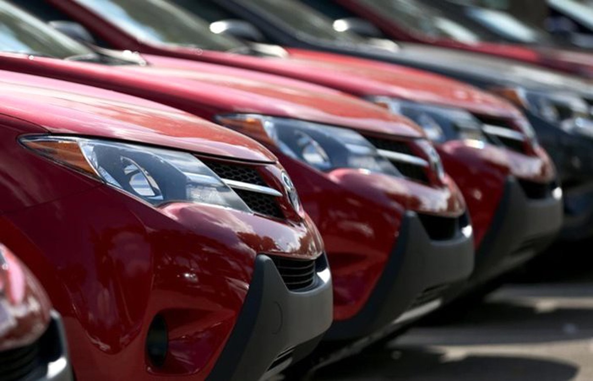 Otomotiv pazarı Nisan\'da yüzde 56 küçüldü