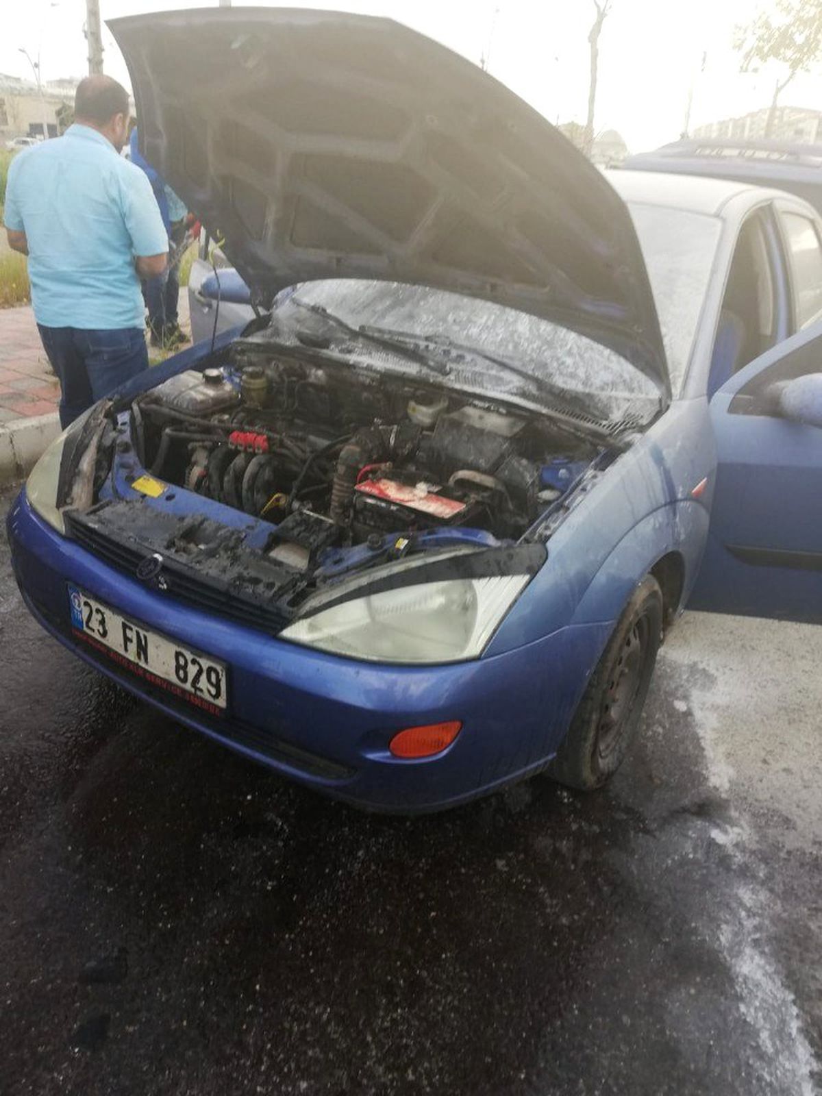 Seyir Halindeki Lpg\'li Otomobil Alev Aldı
