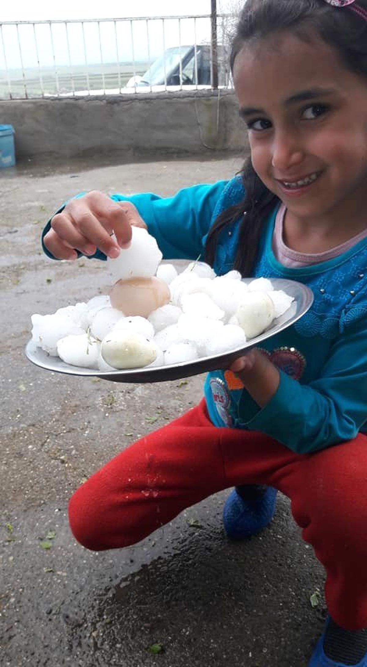 Siverek\'te Yumurta Büyüklüğünde Dolu Yağdı