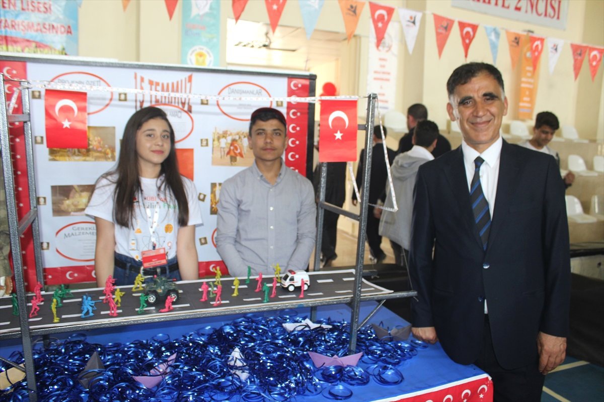 Suruç\'ta Tübitak 4006 Bilim Fuarı