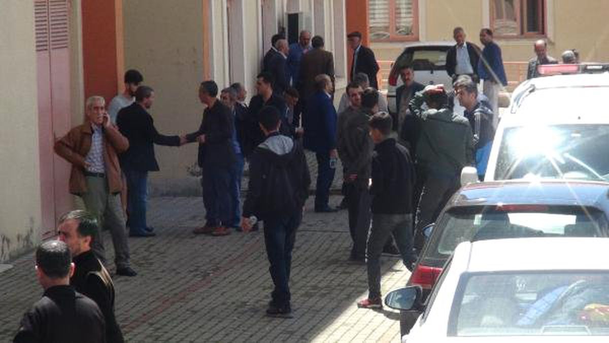 Taşan Dere Suyuna Kapılan Ceylan\'ın Cansız Bedeni Bulundu (2)