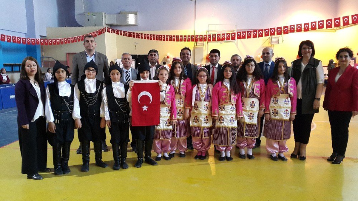 Tübitak 4006 Bilim Fuarı Şenliği\' Yoğun İlgi Gördü