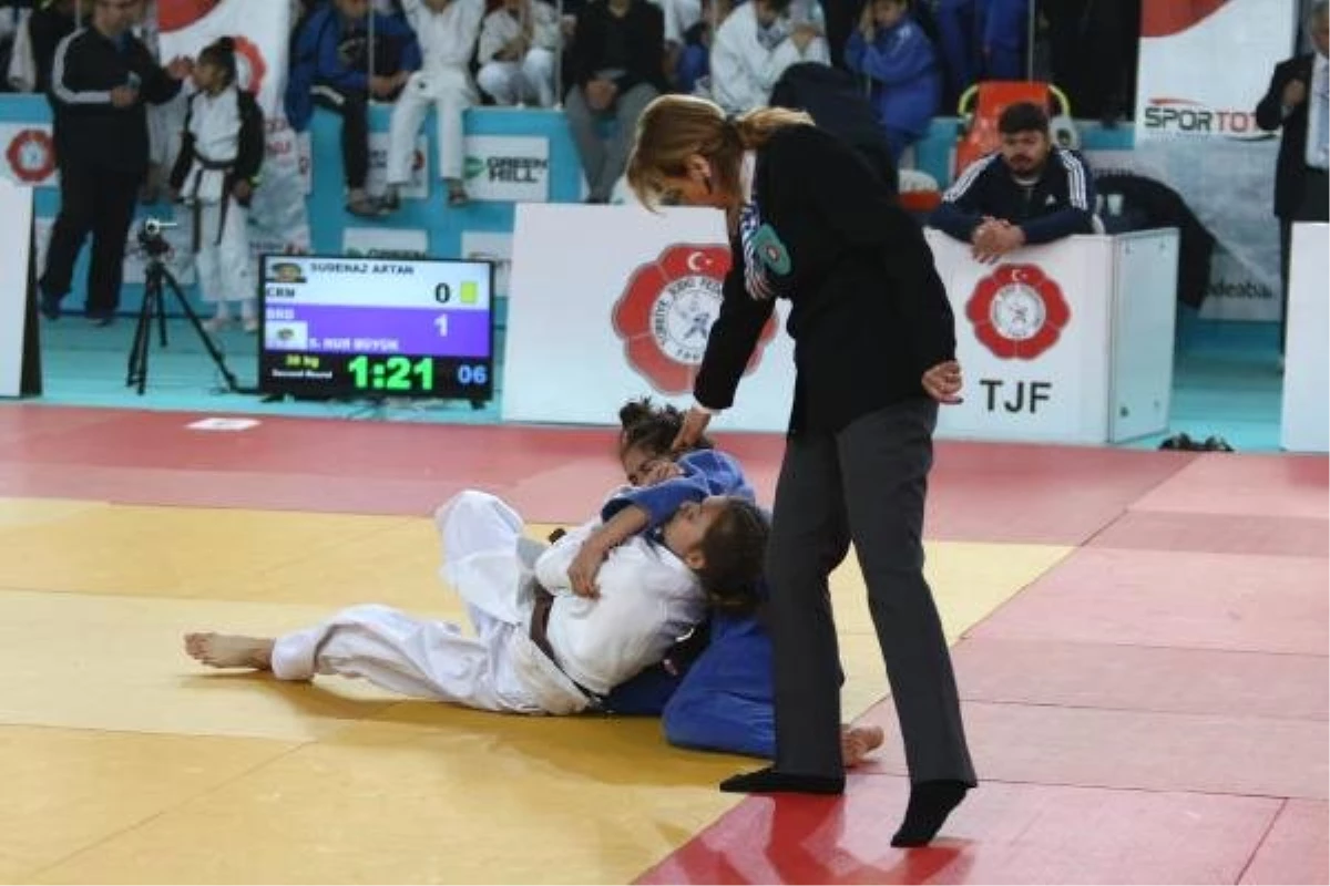 Yıldızlar Türkiye Judo Şampiyonası Rekor Katılımla Başladı