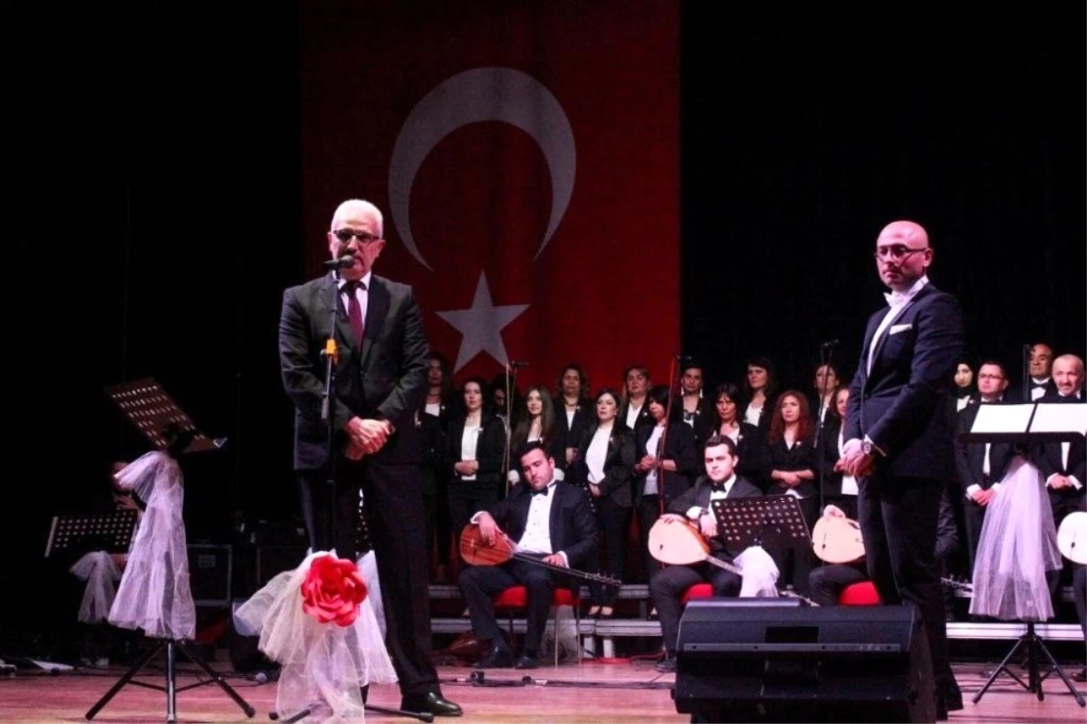 Bilecik ve Bozüyük\'ün Kültür Elçisi, Koro Şefi ve Bağlama Hocası Mehmet Uysal\'a Bir Ödül Daha