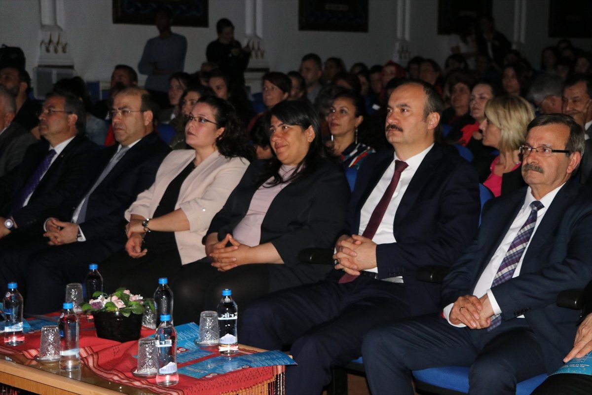 Bir Bahar Akşamı Müzik ve Şiir Dinletisi"