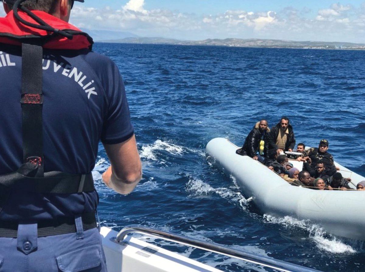 Didim\'de 20 Kaçak Göçmen Yakalandı