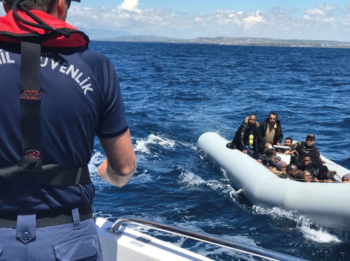 Didim\'de 20 Kaçak Göçmen Yakalandı