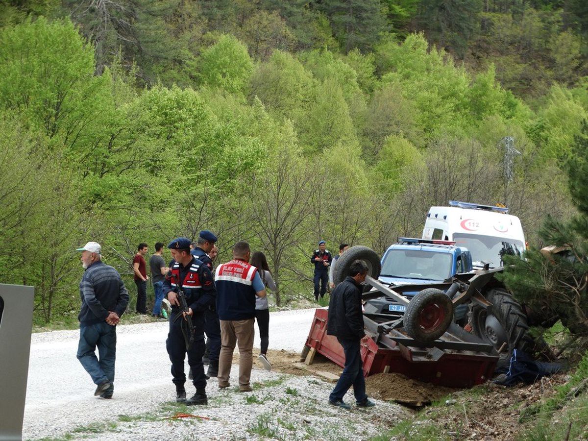 Domaniç\'te Trafik Kazası, 2 Ölü