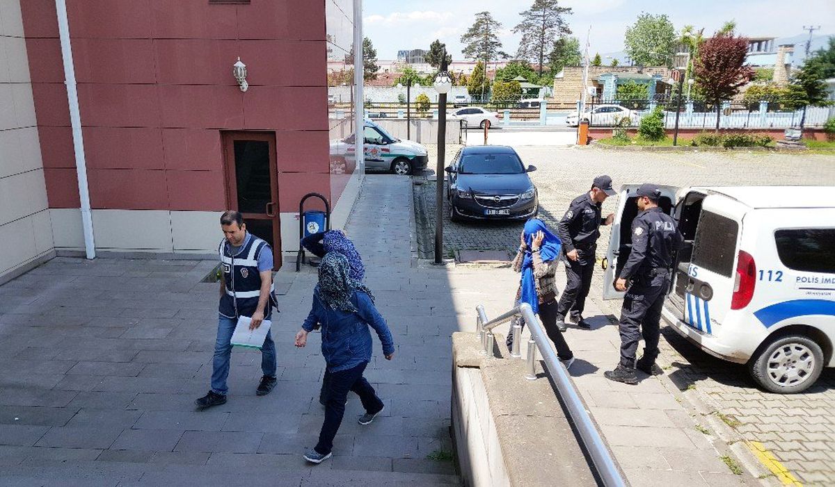 Düzce\'de Polisin Dikkati Sonucu Hırsızlar Yakalandı