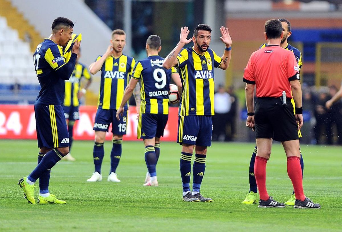 Fenerbahçe Deplasmanda Farklı Kazandı