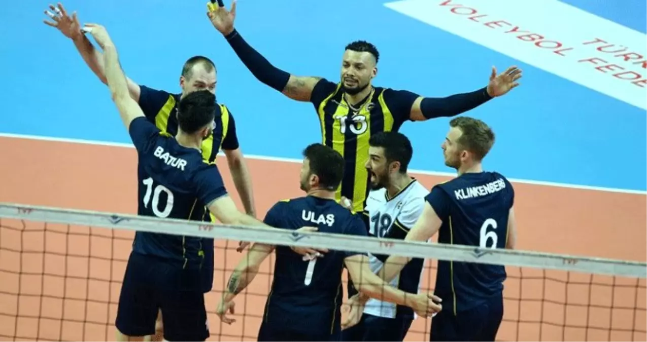 Fenerbahçe, Final Serisinde Arkas\'ı Geçip, Şampiyon Oldu