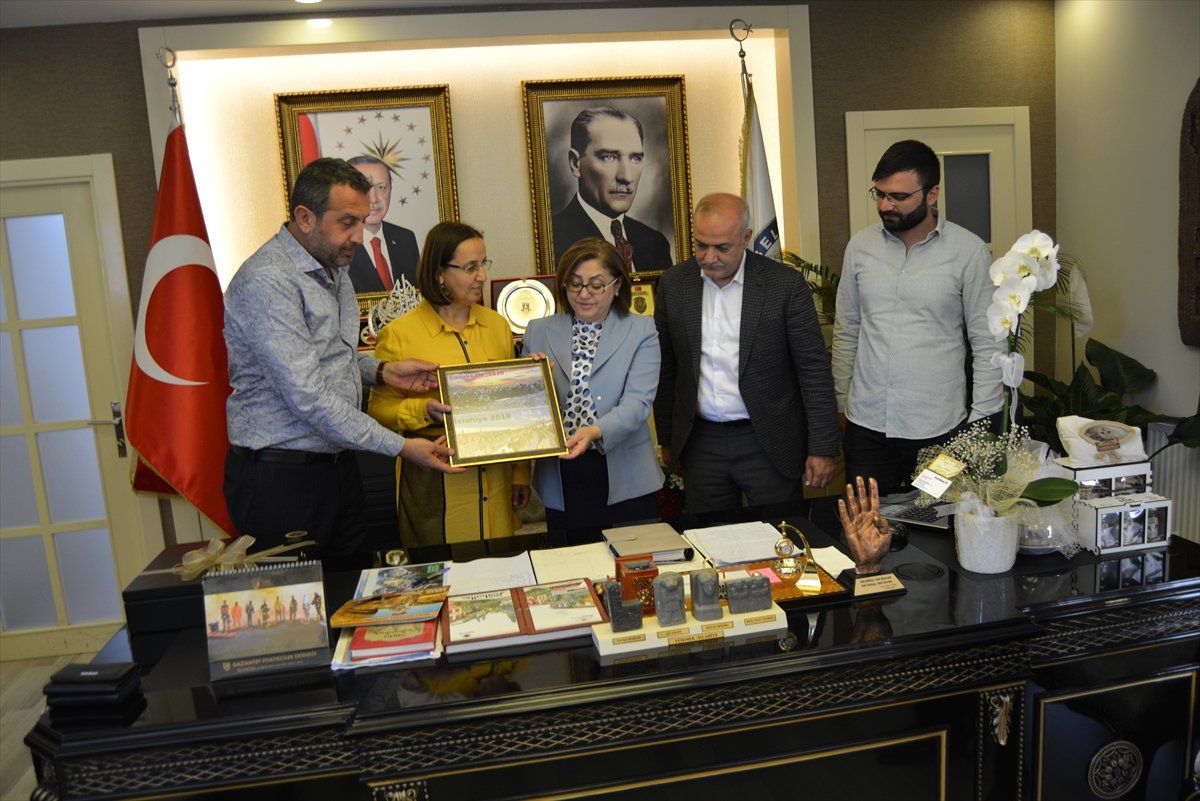 Gaziantep Büyükşehir Belediye Başkanı Şahin\'den Teşekkür Ziyaretleri