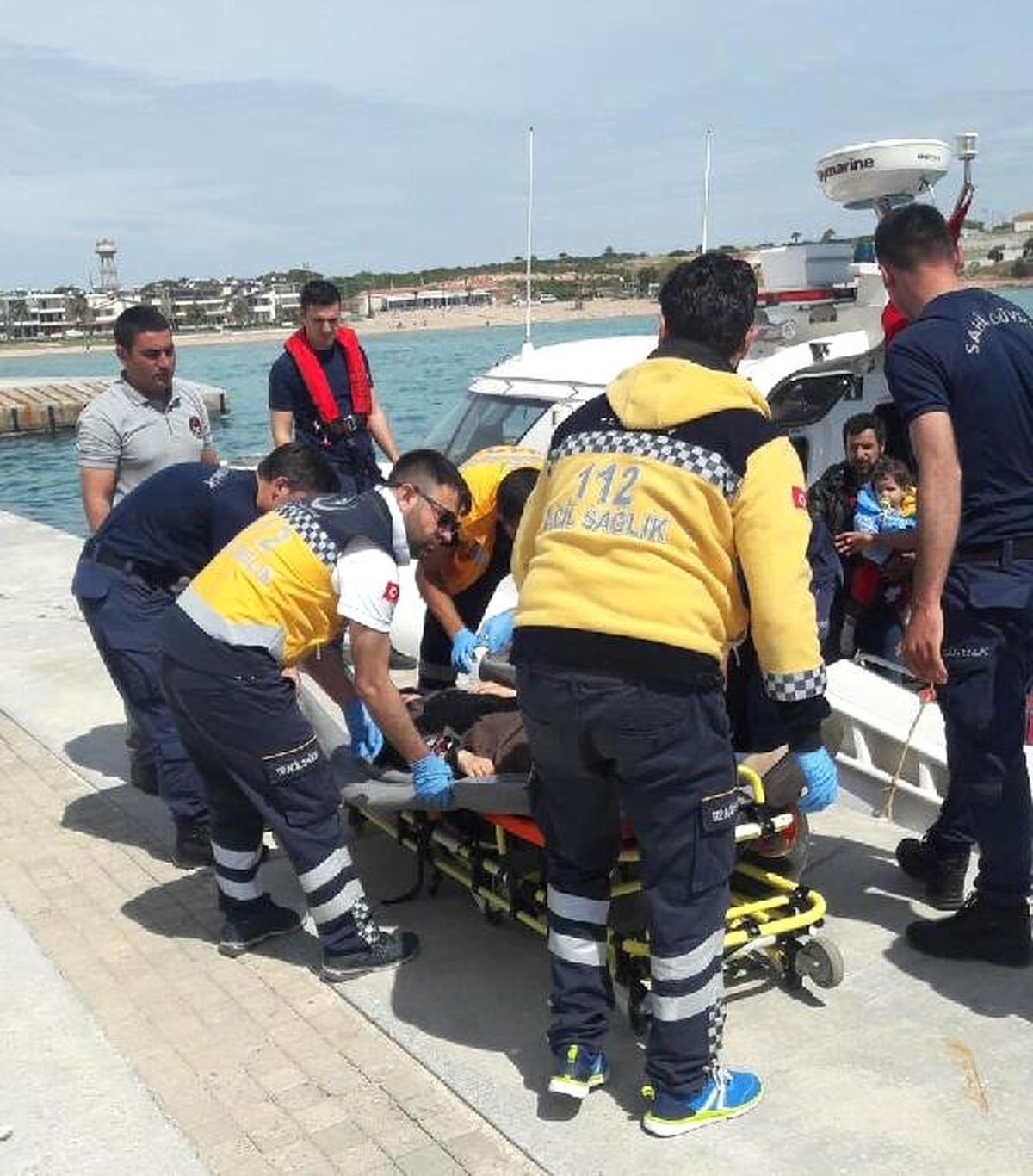 Hamile Kaçak Göçmen Rahatsızlanınca Hastaneye Kaldırıldı