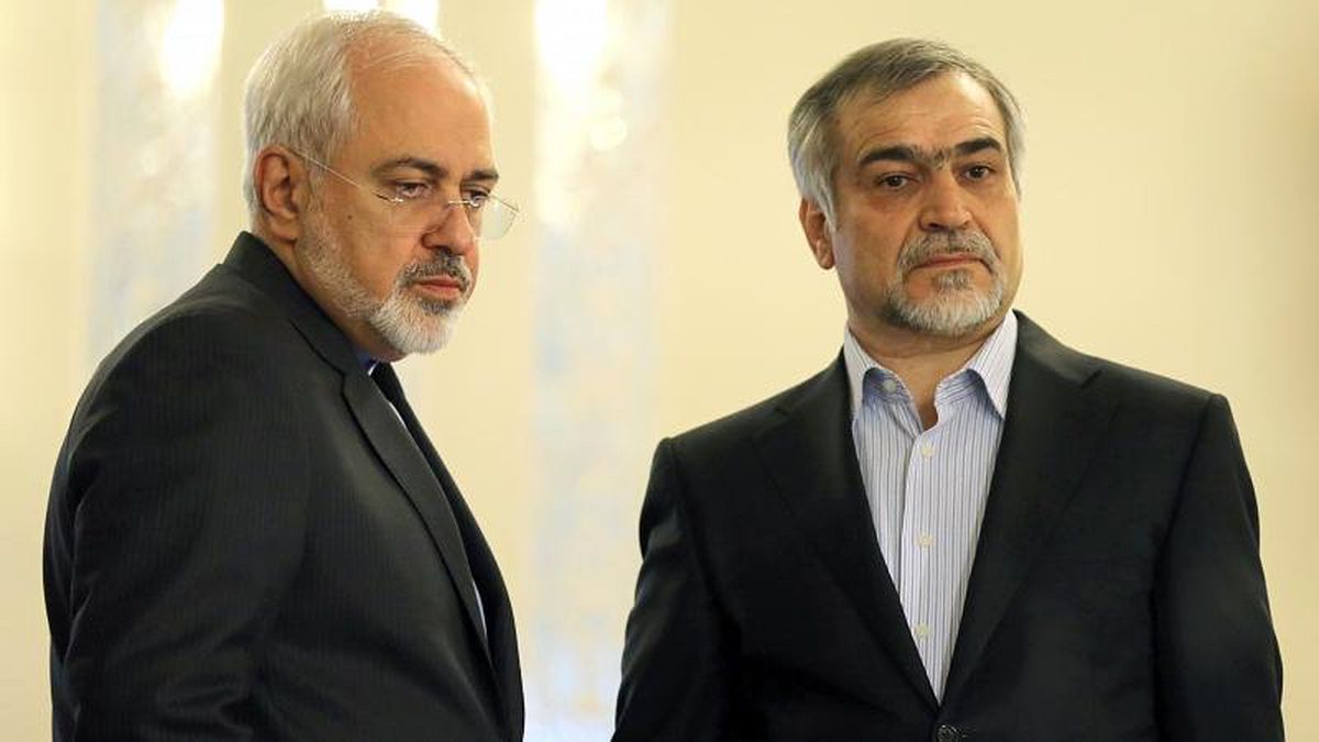 İran Cumhurbaşkanı Ruhani\'nin Kardeşine \'Yolsuzluktan\' Hapis Cezası