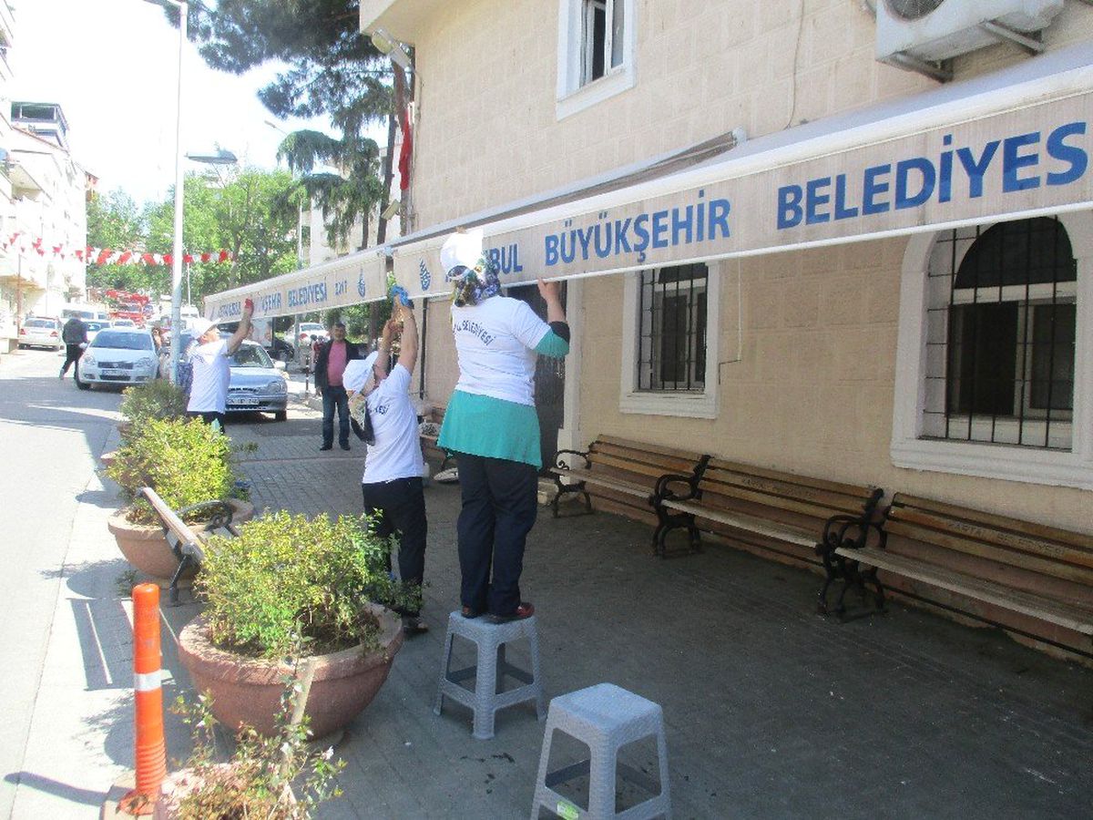 İstanbul\'da Camiler Ramazana Hazır