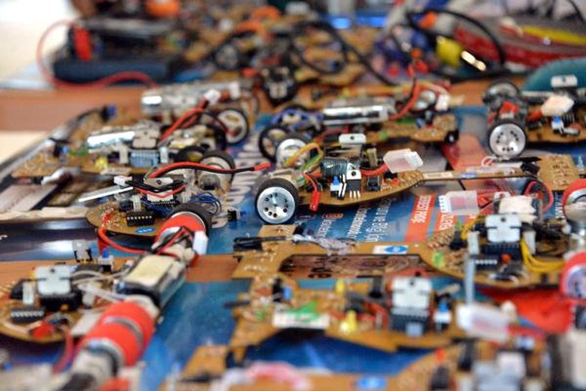 Kahramanmaraş\'ta 8 Ülkenin Katıldığı Robot Yarışması Başladı