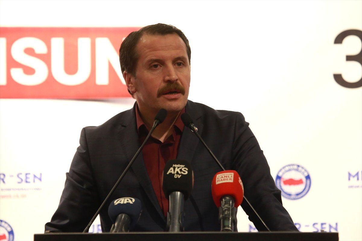 Memur-Sen Sendikacılığı Değerlerine Göre Yaptı"