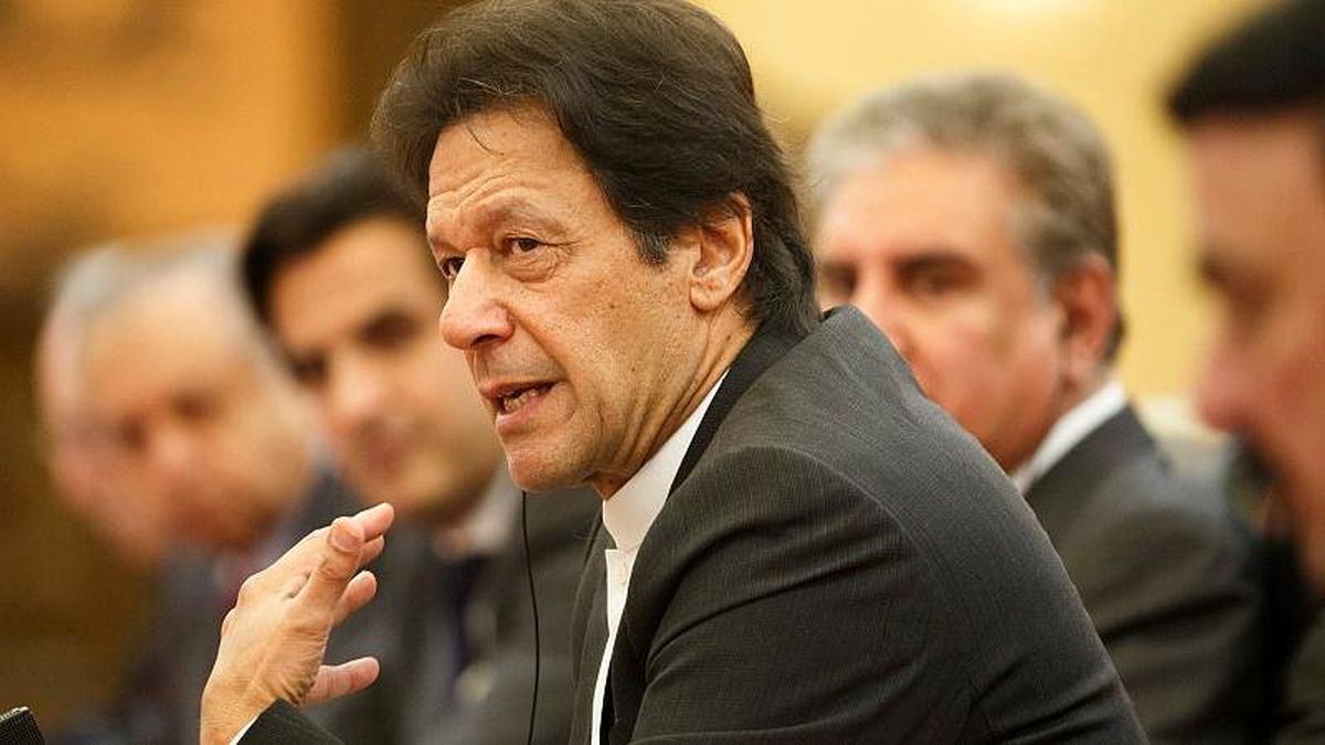 Pakistan Başbakanı Han: Yakın Gelecekte Yerli Otomobilimizi İhraç Edeceğiz