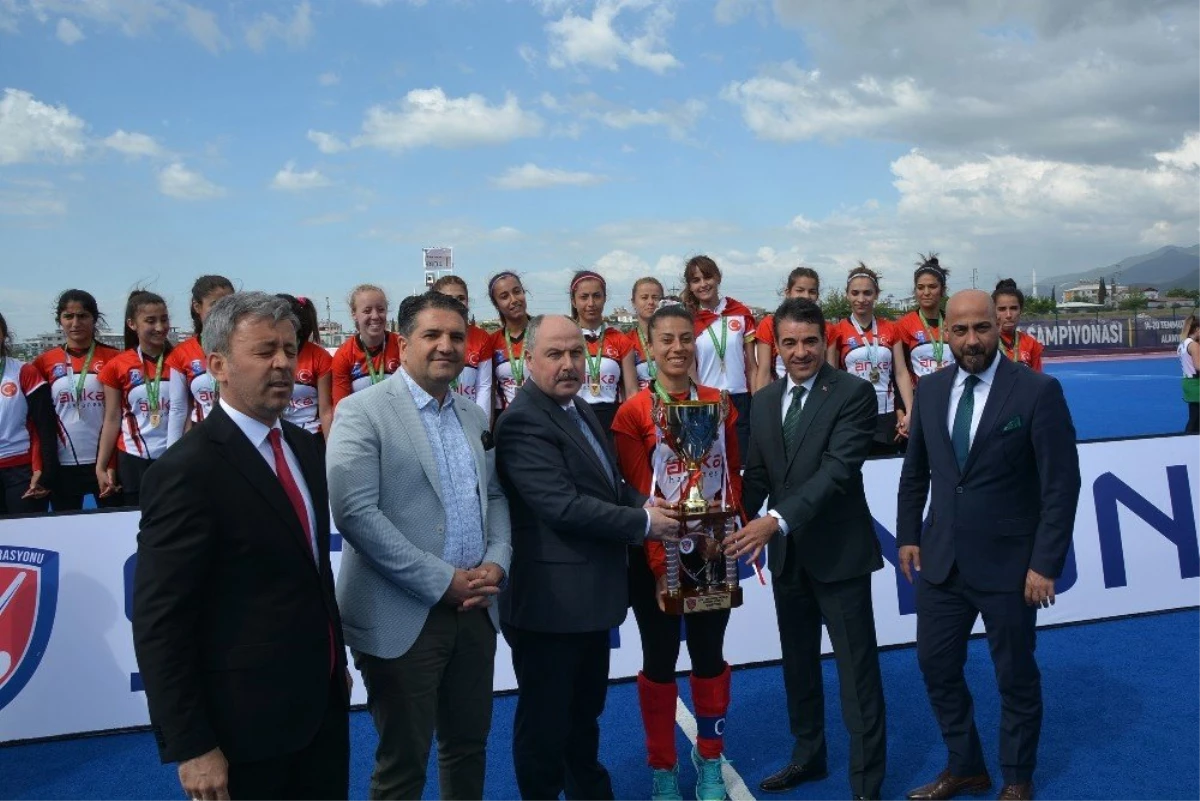 Polisgücü\'nün Sultanları Süper Lig Şampiyonu
