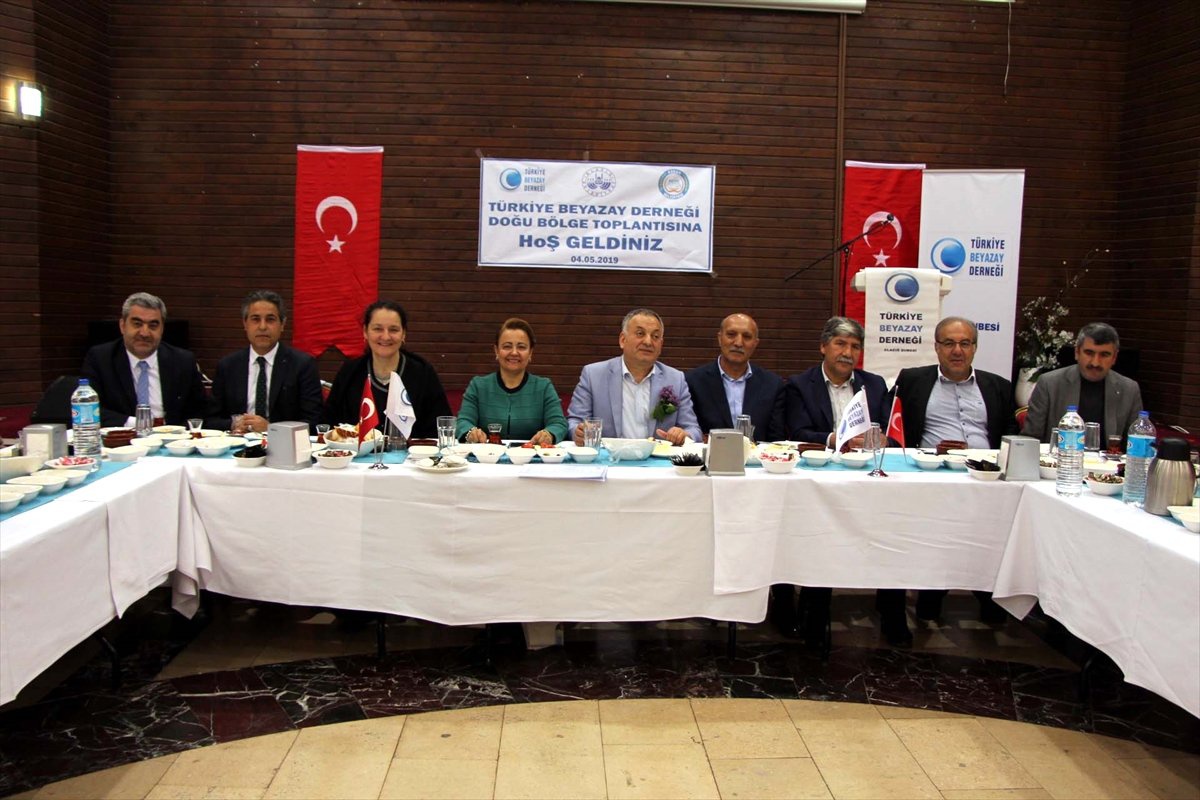 Türkiye Beyazay Derneği Doğu Bölge Toplantısı