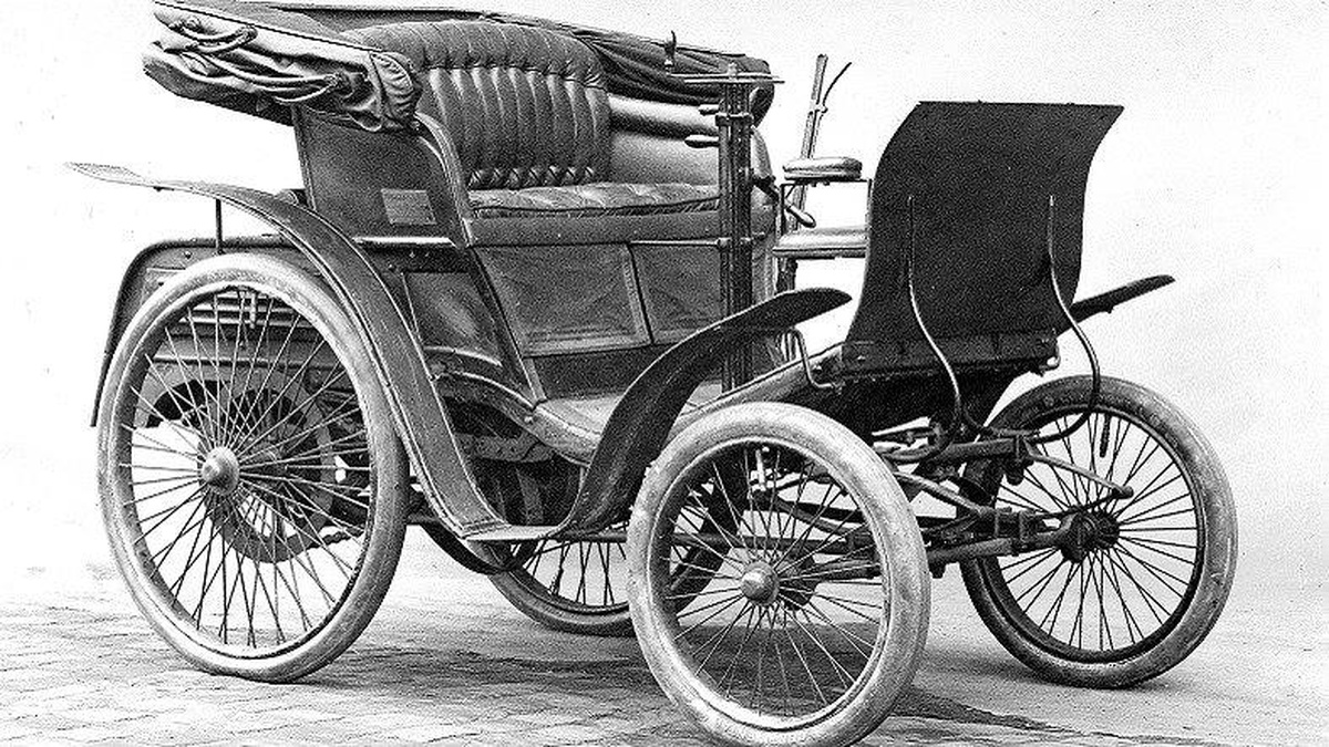 125 Yıl Önce Otomotiv Dünyasına Hükmeden İlk Seri Üretim Araç: Benz Velocipede