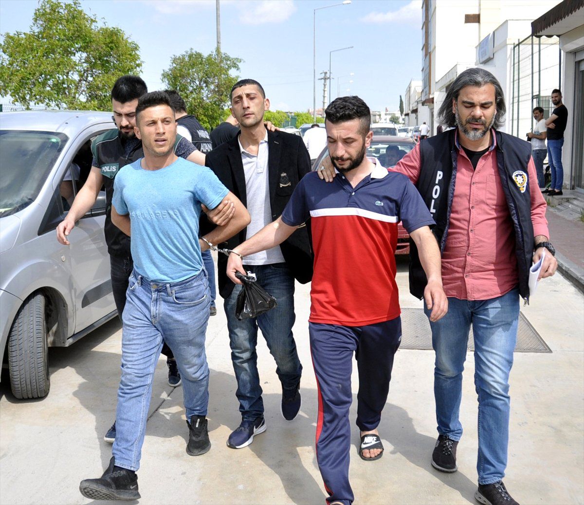 Adana\'da Uyuşturucu Operasyonu