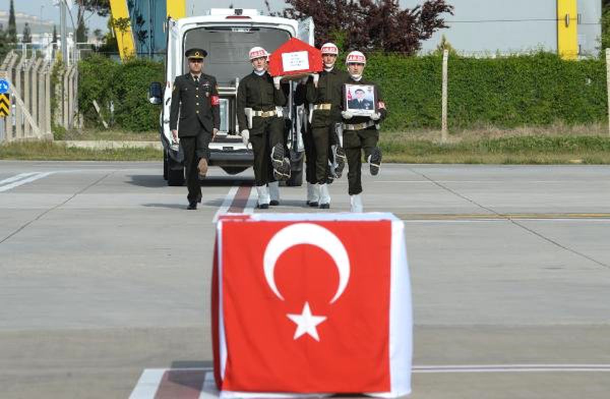 Azez Şehidi Yüzbaşı Özdemir İçin Uğurlama Töreni