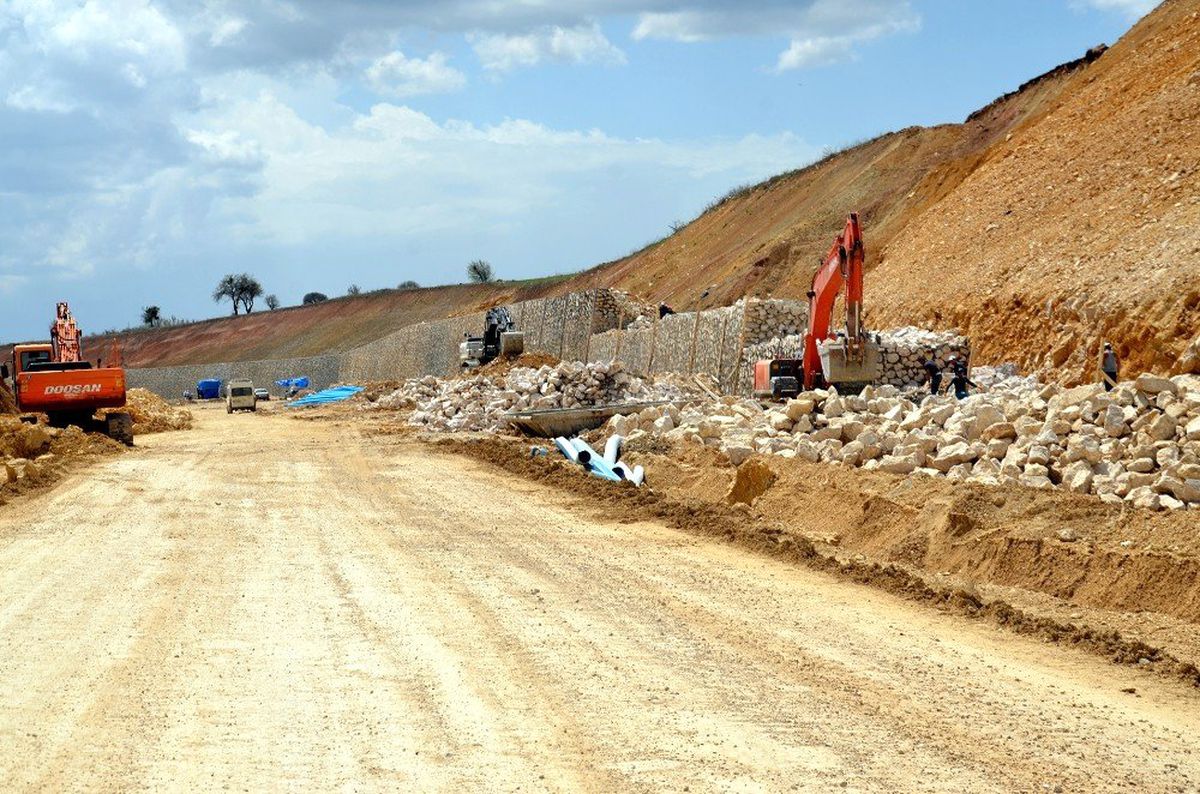 Çorum-Osmancık Yolunda Hummalı Çalışma Devam Ediyor