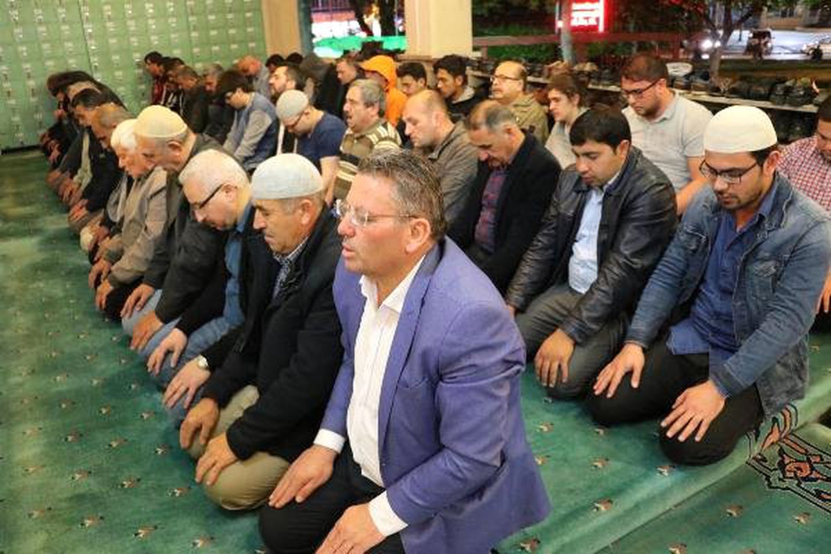 Denizli\'de İlk Teravih Kılındı