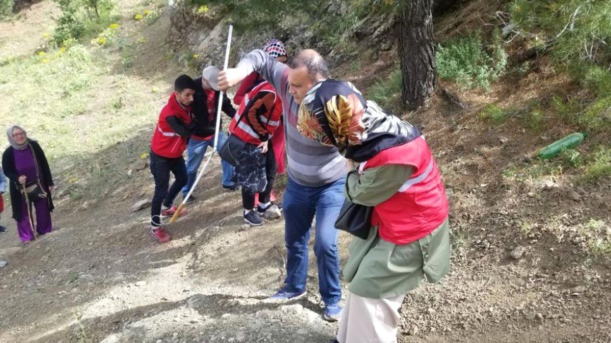 Görme Engelli Bireylerden Spil Dağı\'na Tırmanış
