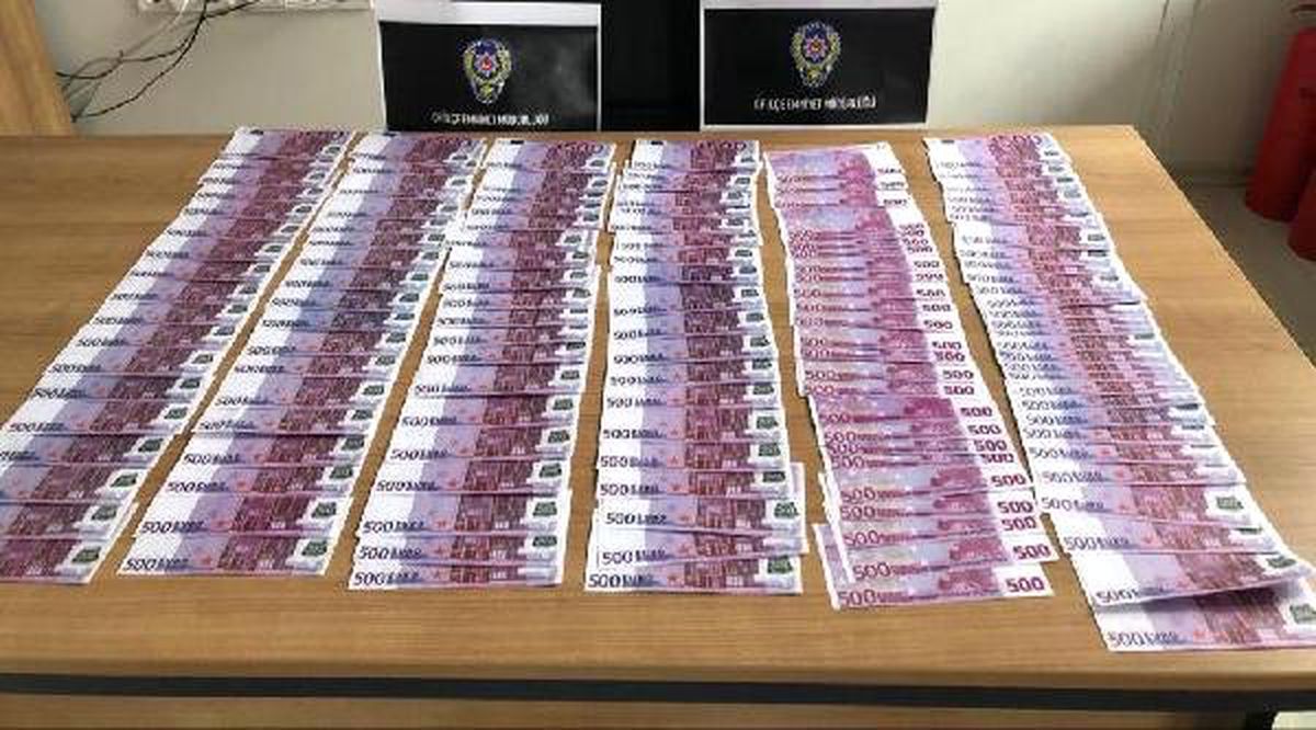 Gürcü Şüpheli, Sahte Eurolarla Yakalandı