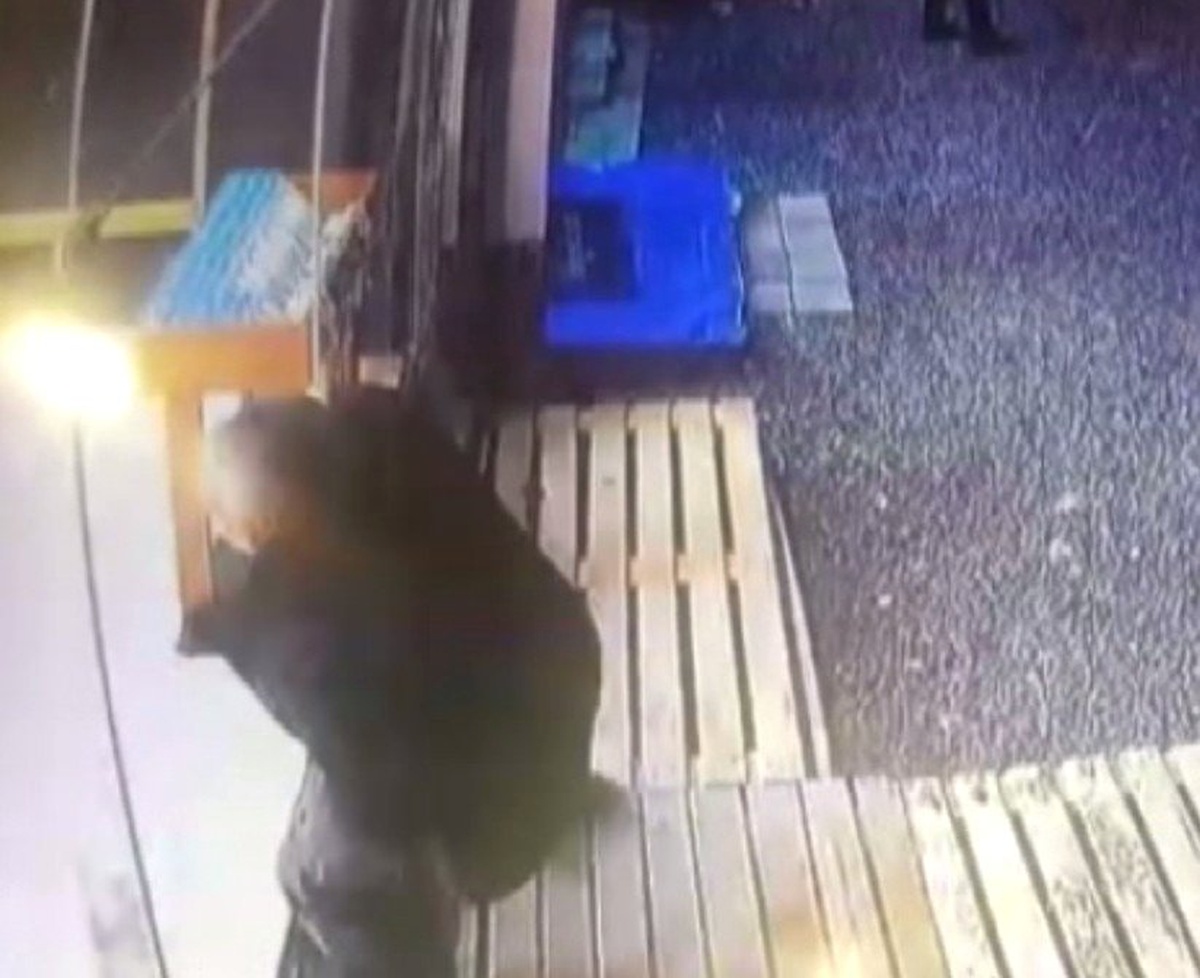 İstanbul\'da Vatandaşların Yaşadığı Komik Olaylar Kamerada