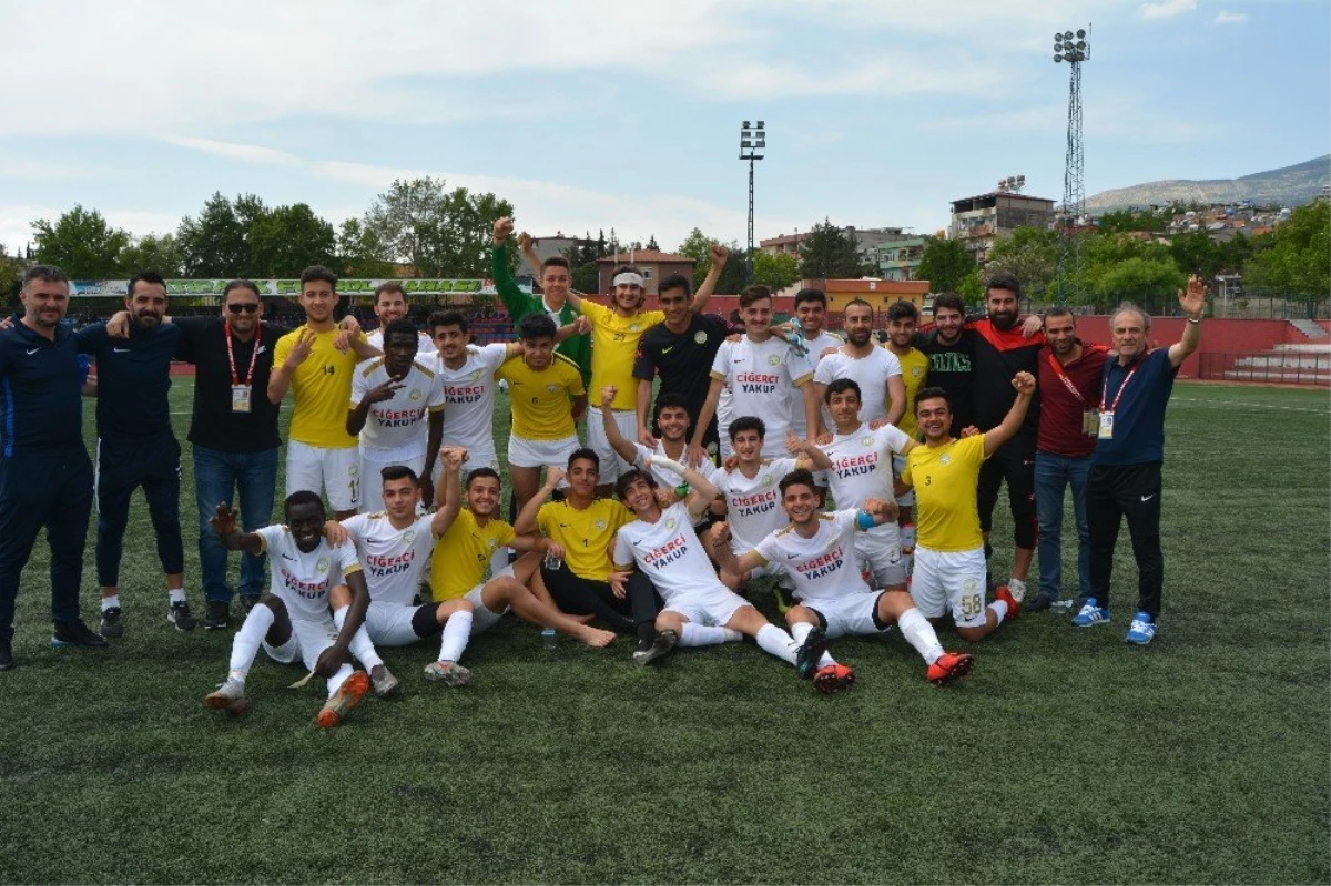Kahramanmaraş\'ta U19 Şampiyonu Talasgücü Belediyespor Oldu