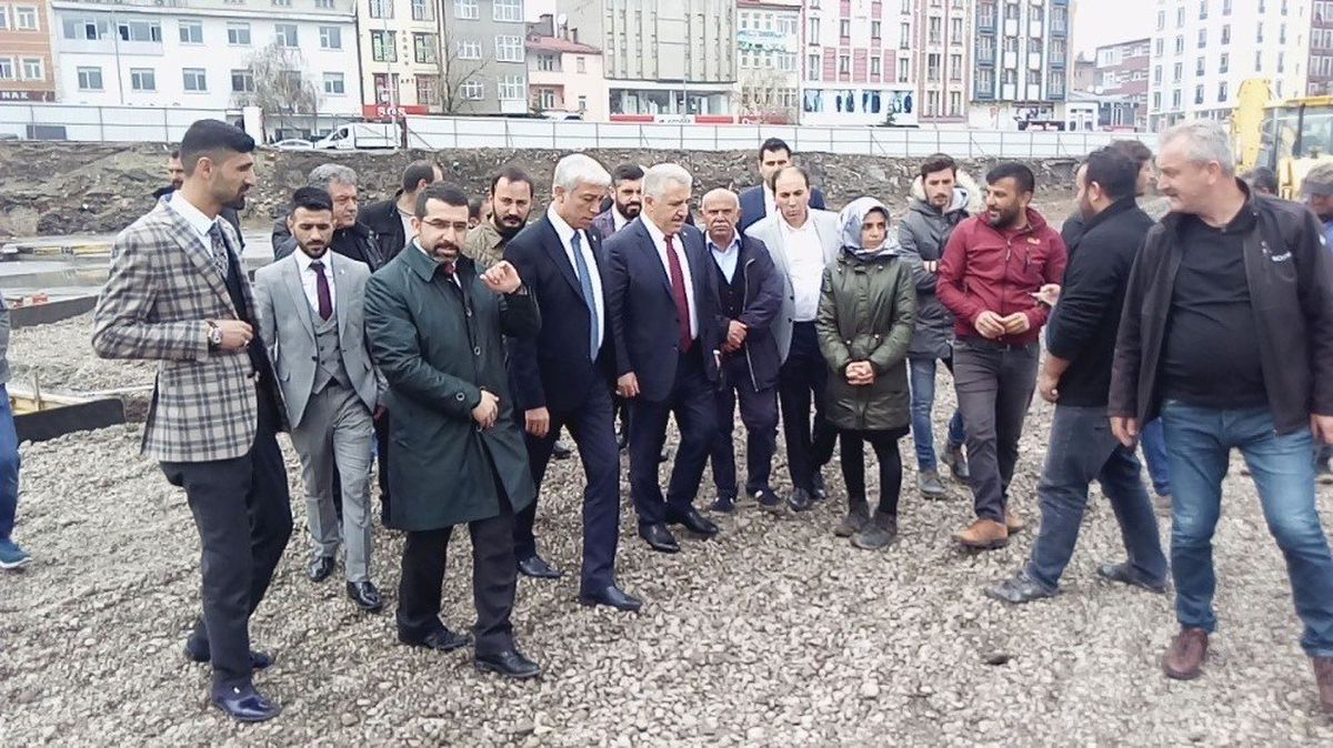 Kars Milletvekilleri Külliye İnşaatını İnceledi
