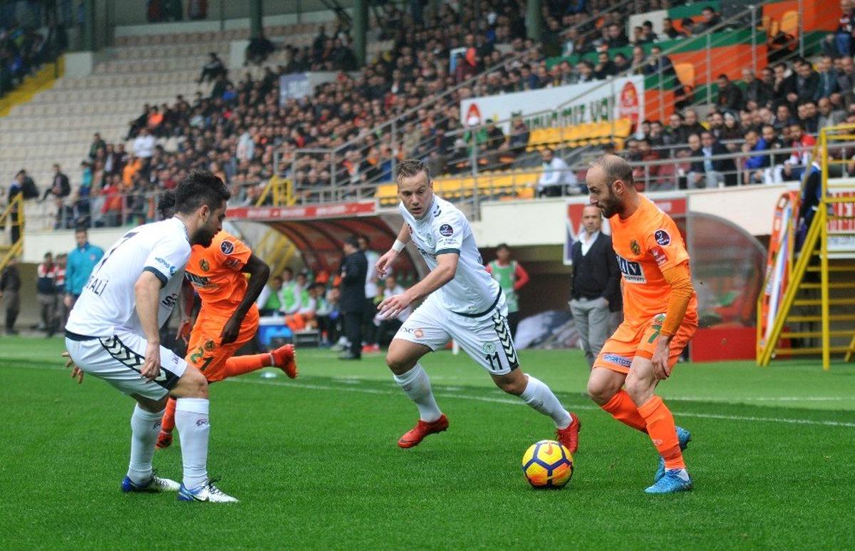 Konyaspor ve Alanyaspor Ligde 6. Randevuda