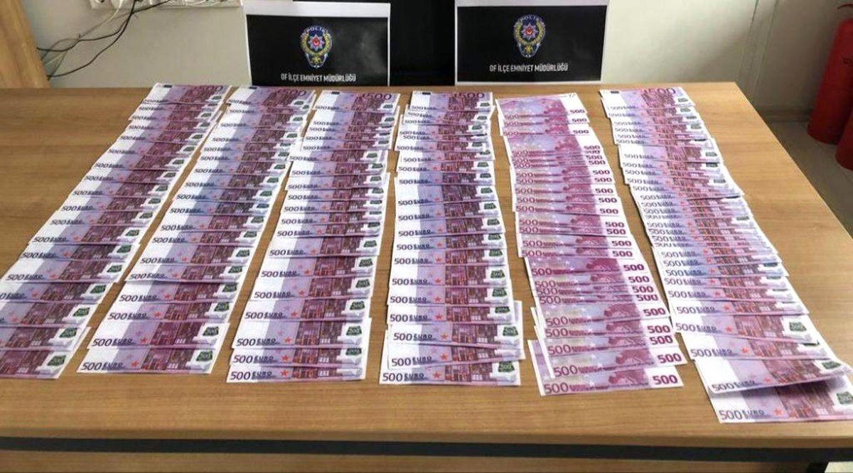 Kuyumcuda Sahte Para ile Alışveriş Yapmak İsterken Yakalandı