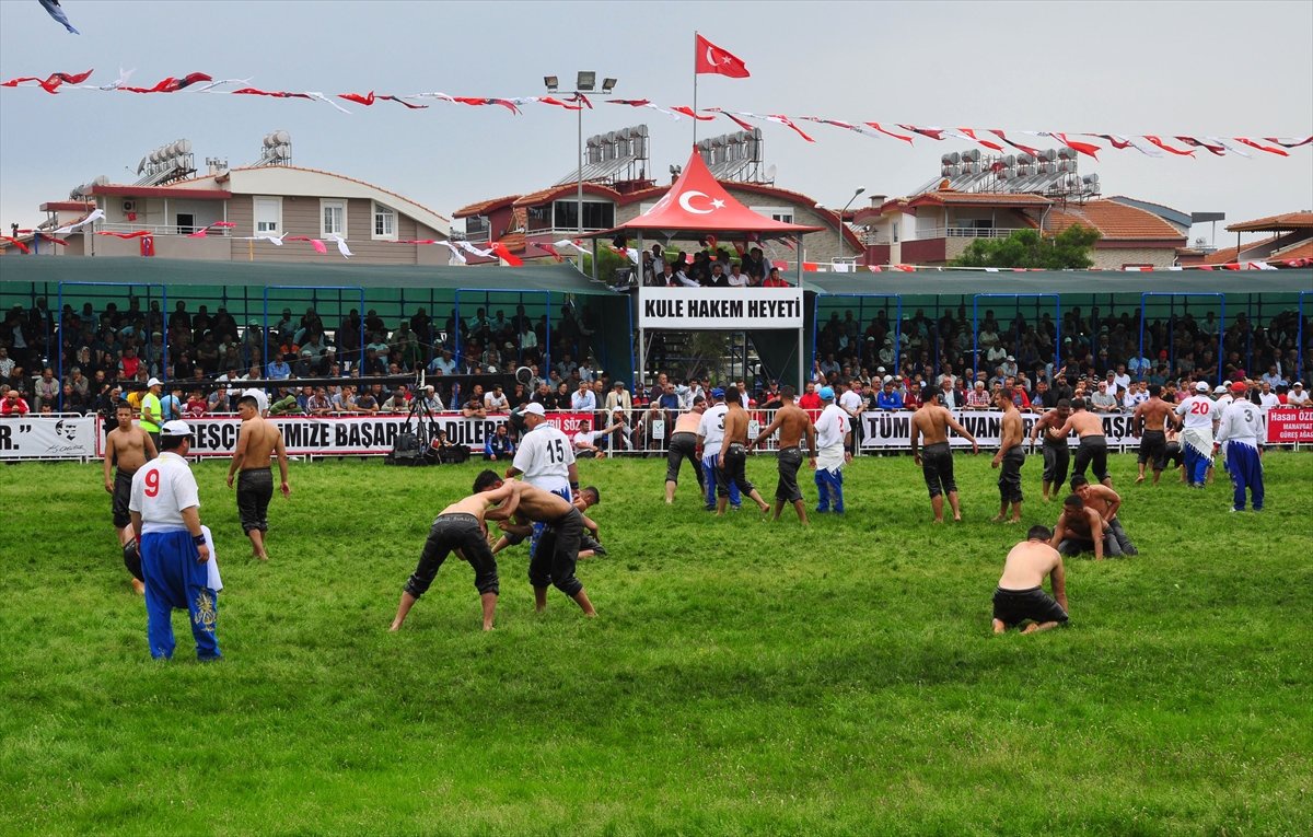 Manavgat Belediyesi 8. Geleneksel Yağlı Güreşleri