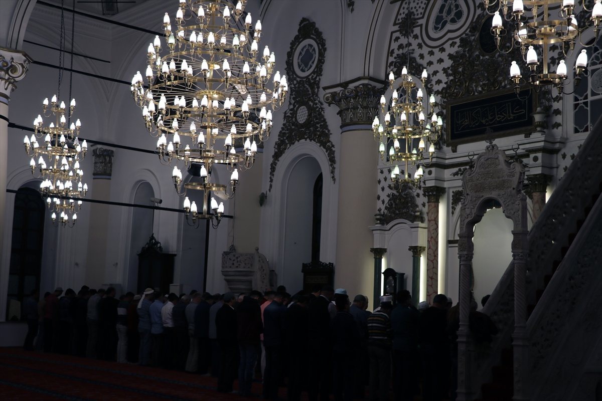 Ramazan Ayının İlk Teravih Namazı Kılındı