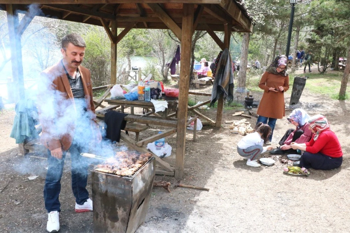 Ramazan Öncesi Yozgat Çamlığı Milli Parkı Doldu Taştı