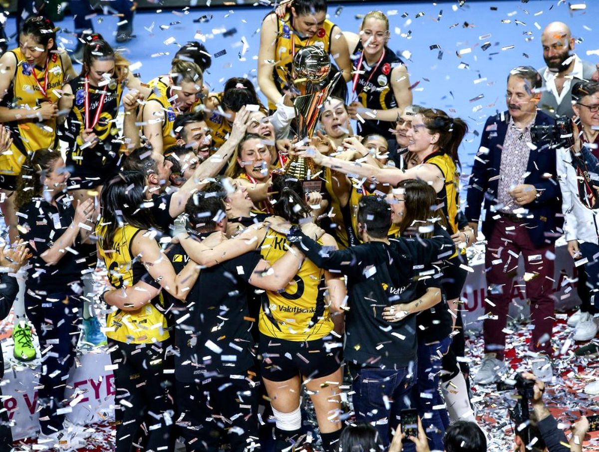 Şampiyon Vakıfbank