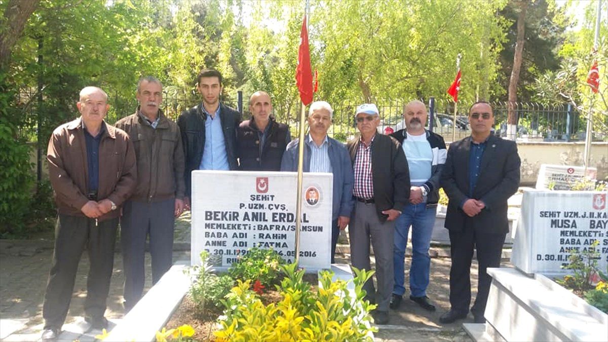 Şehit Bekir Anıl Erdal Kabri Başında Anıldı