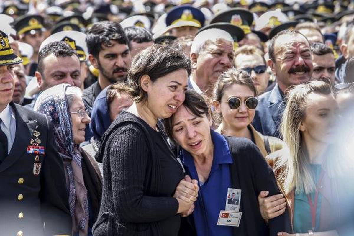 Şehit Yüzbaşı Özdemir, Ankara\'da Son Yolculuğuna Uğurlandı (2)