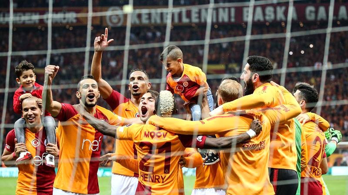 Spor Toto Süper Lig\'in 31. Haftasındaki Derbide Galatasaray, Sahasında Beşiktaş\'ı 2-0 Mağlup Etti